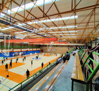 Polideportivo Antzizar